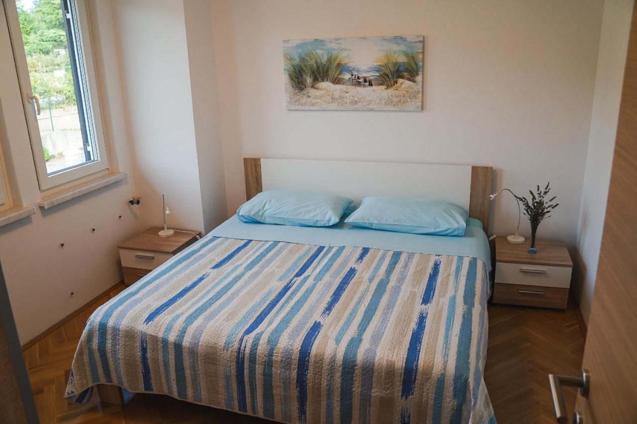 Garden View Apartments Ankaran Kültér fotó